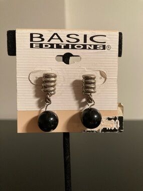 Basic Editions Black Bead Dangle Earrings with Silver Coil